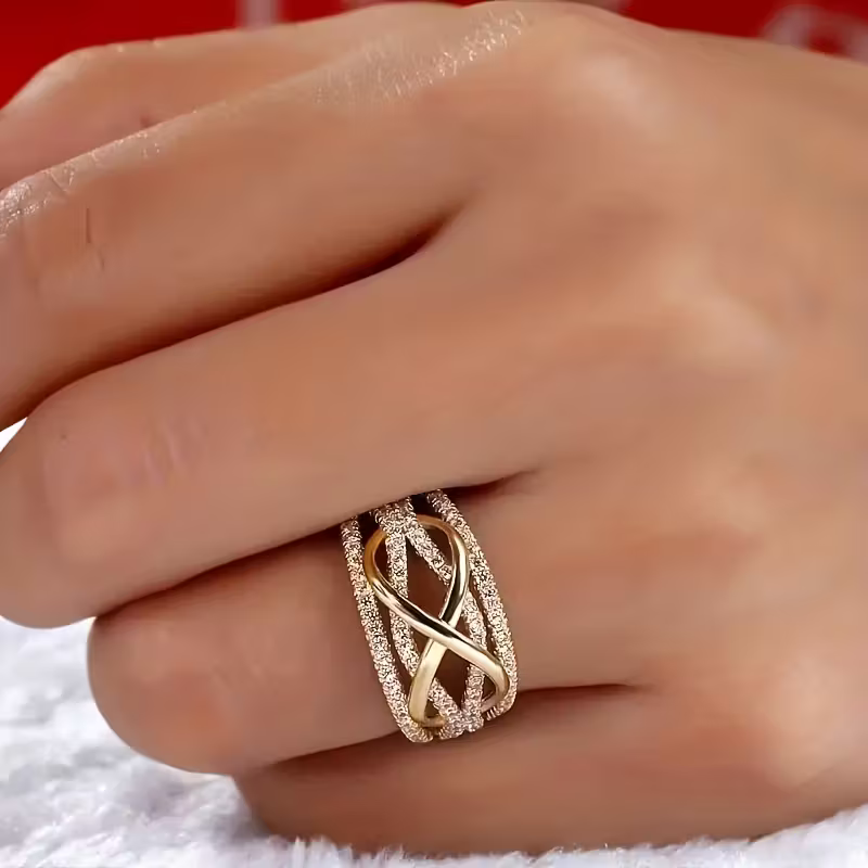 Eeuwige kruis ring