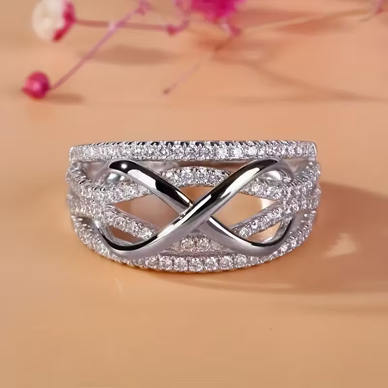 Eeuwige kruis ring