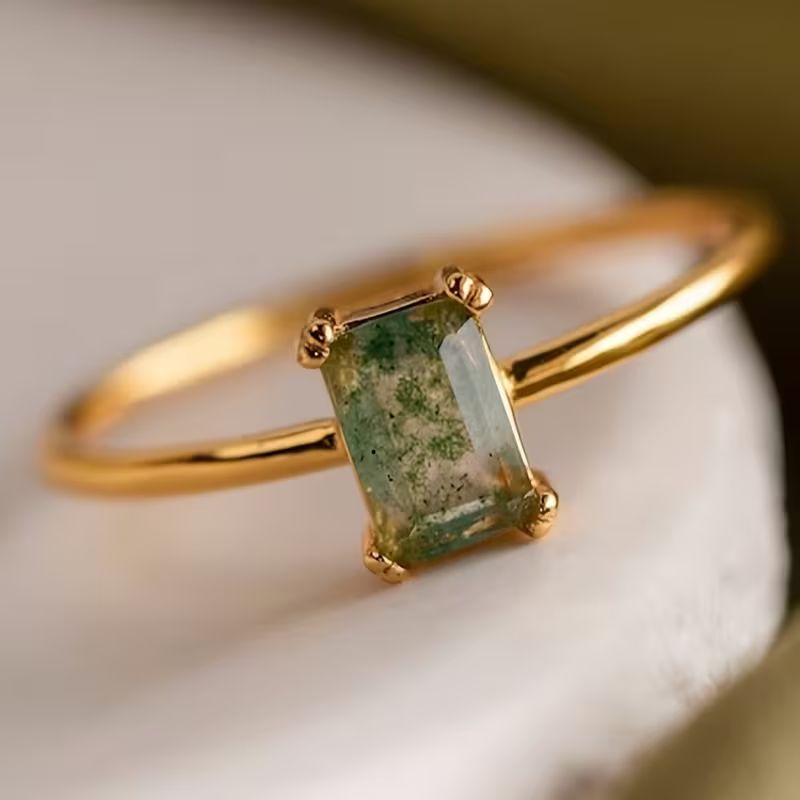 Mosagaat steen fijne ring