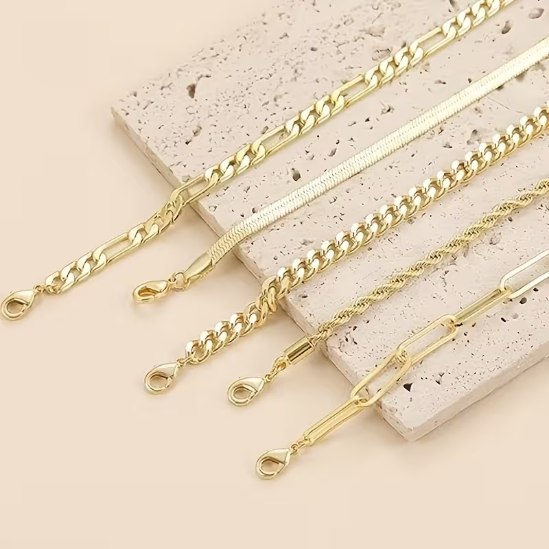 Goudkleurige elegante tennis bolletjesketting armband