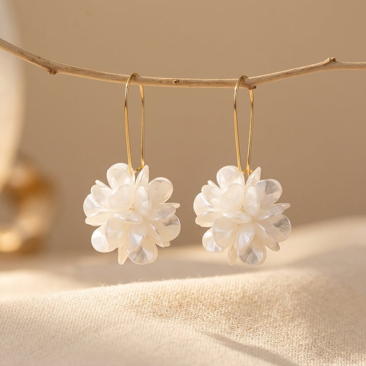 White Blossom earrings