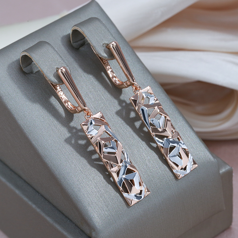 Elegante goudkleurige rechthoekige oorbellen