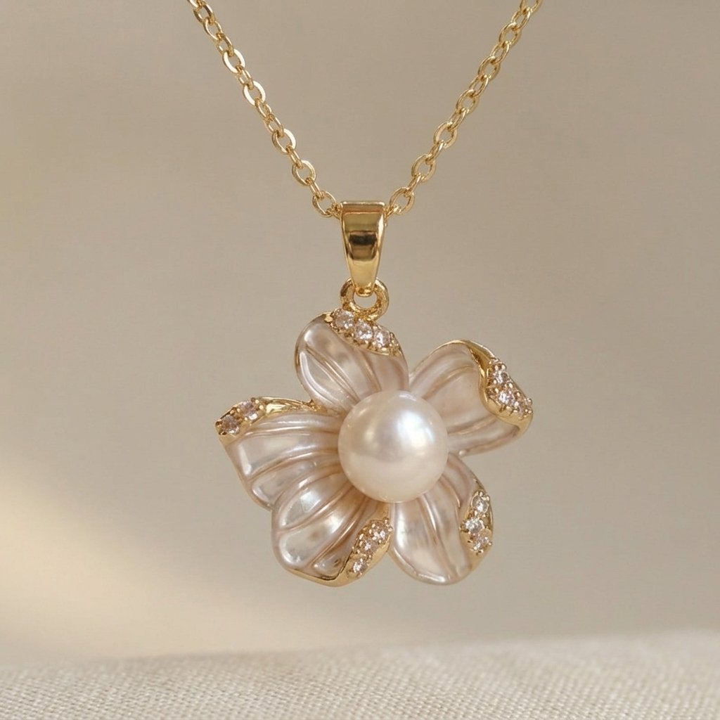 Franse email bloemhanger ketting met zirkonia