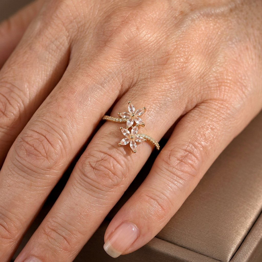 Sprankelende zirkonia bloem goudkleurige ring