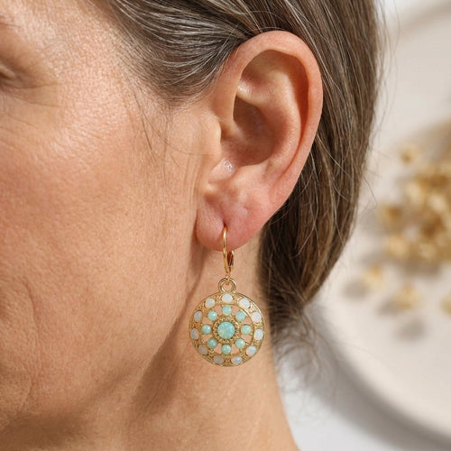 Vintage goudkleurige geometrische mandala oorbellen met turkoois