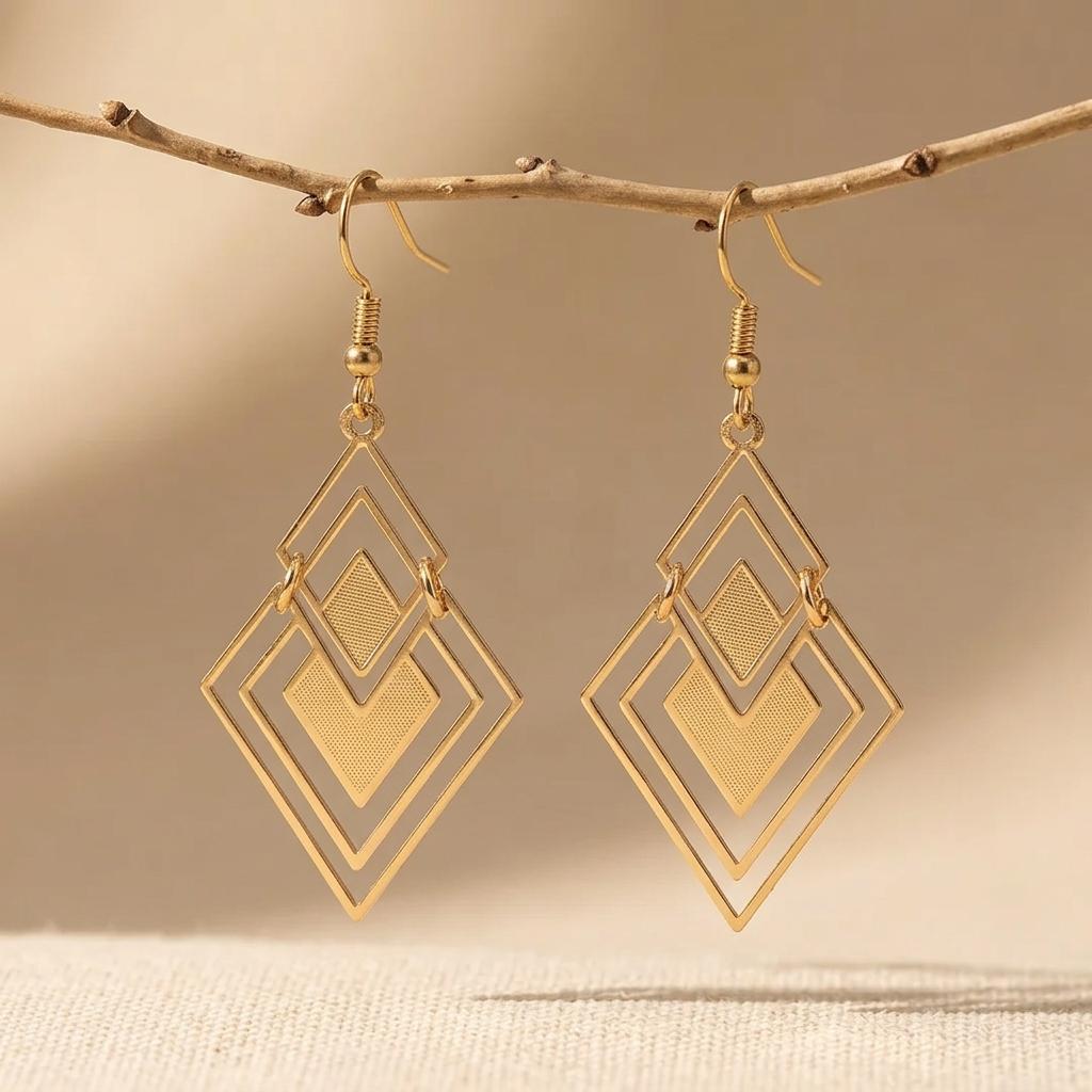 Elegant Vintage Geometric Alloy Dangle Earrings