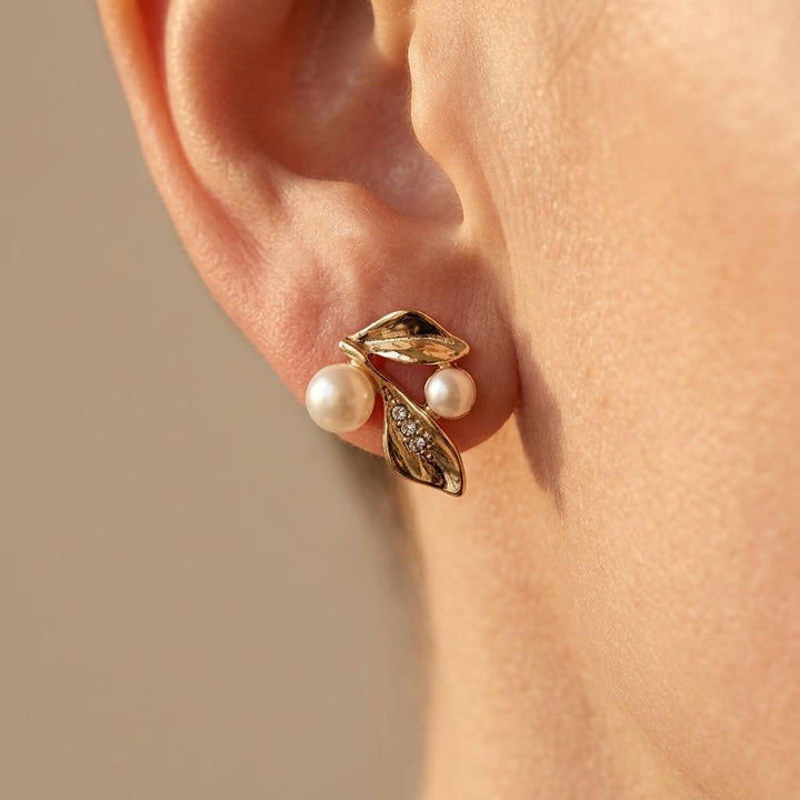 Floral Faux Pearl Gold Jewelry Set