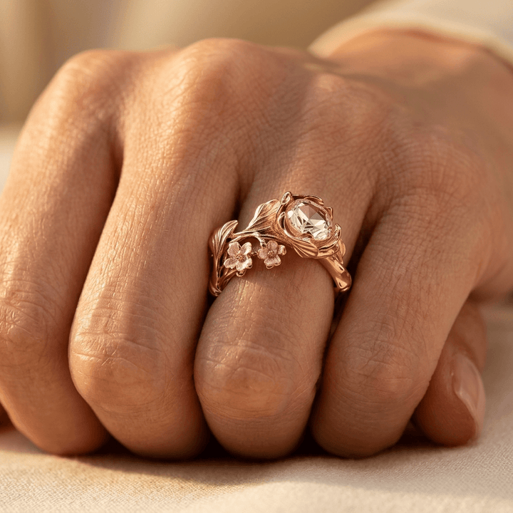 Luxurious Floral Zirconia Engagement Ring