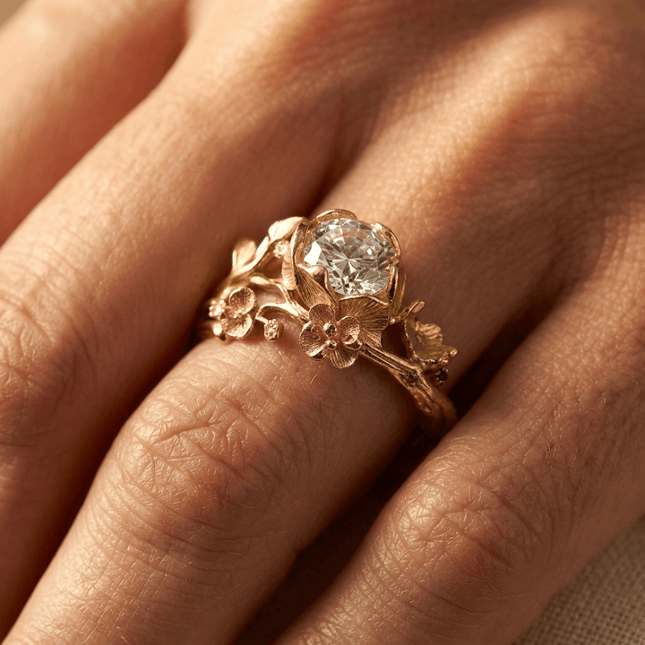 Exquisite Flower Zirconia Retro Handmade Ring