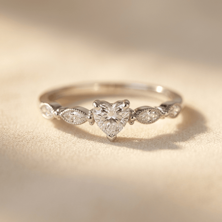 Elegant Flower Zirconia Silver Ring