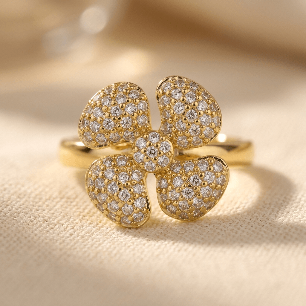 Elegante vergulde ring met inleg