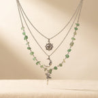 Bohemien zilverkleurige prehniet drielaagse ketting