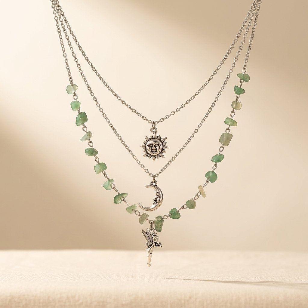Bohemien zilverkleurige prehniet drielaagse ketting