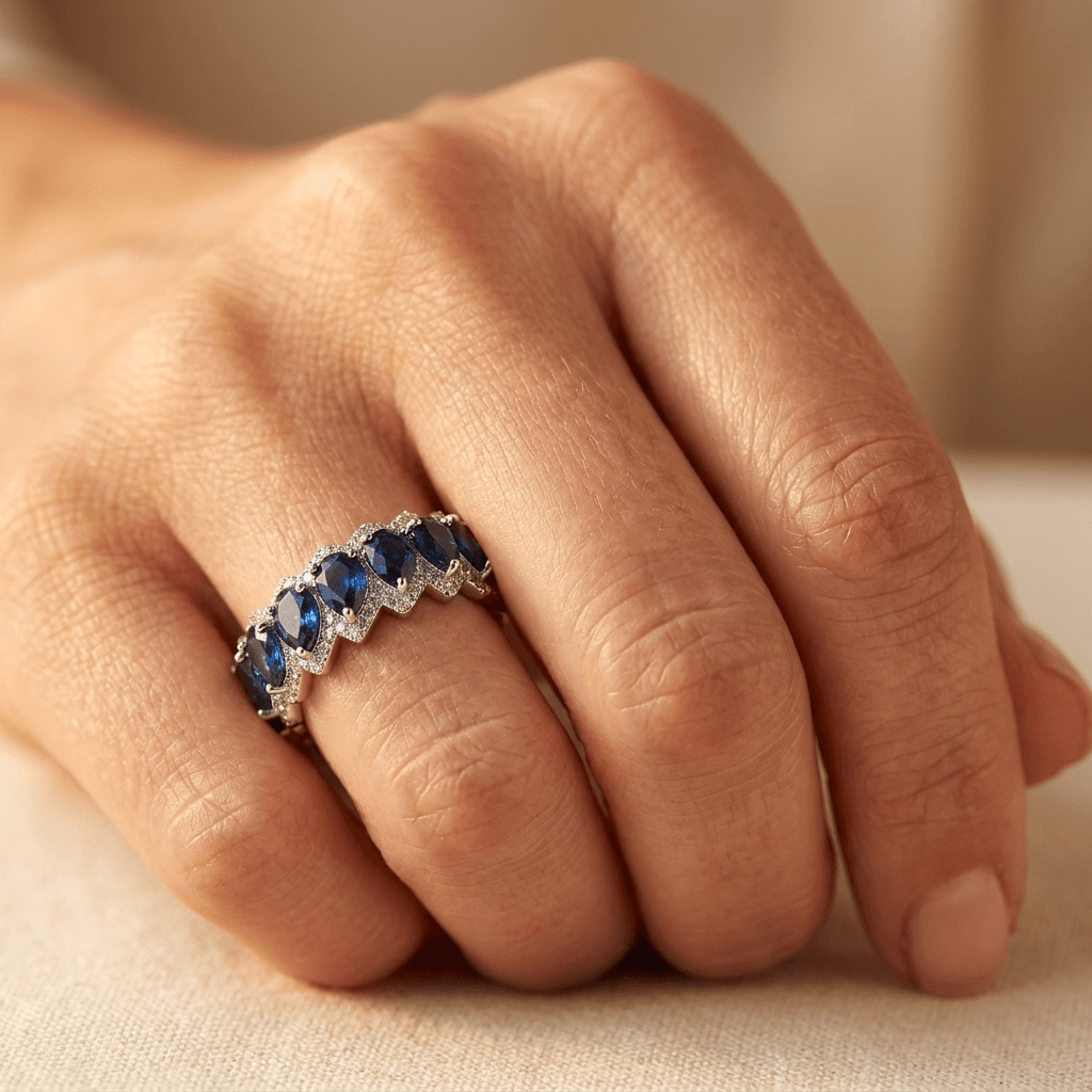 Retro Minimalist Silver Blue Zirconia Ring