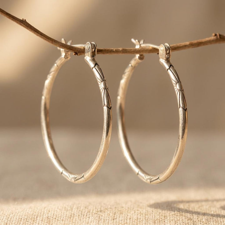 Elegant Metal Hoop Earrings Vintage Punk Style