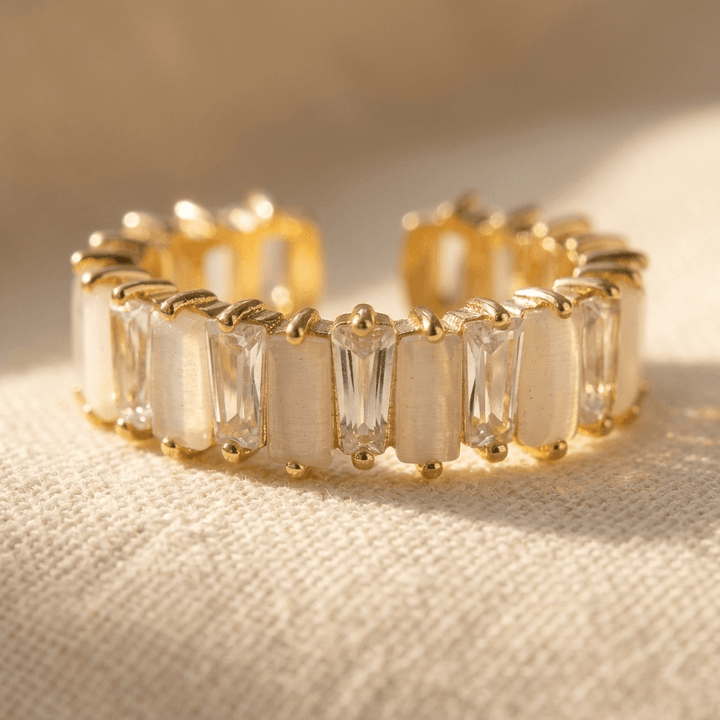 Luxurious Wide Band Triple Zirconia Stone Ring