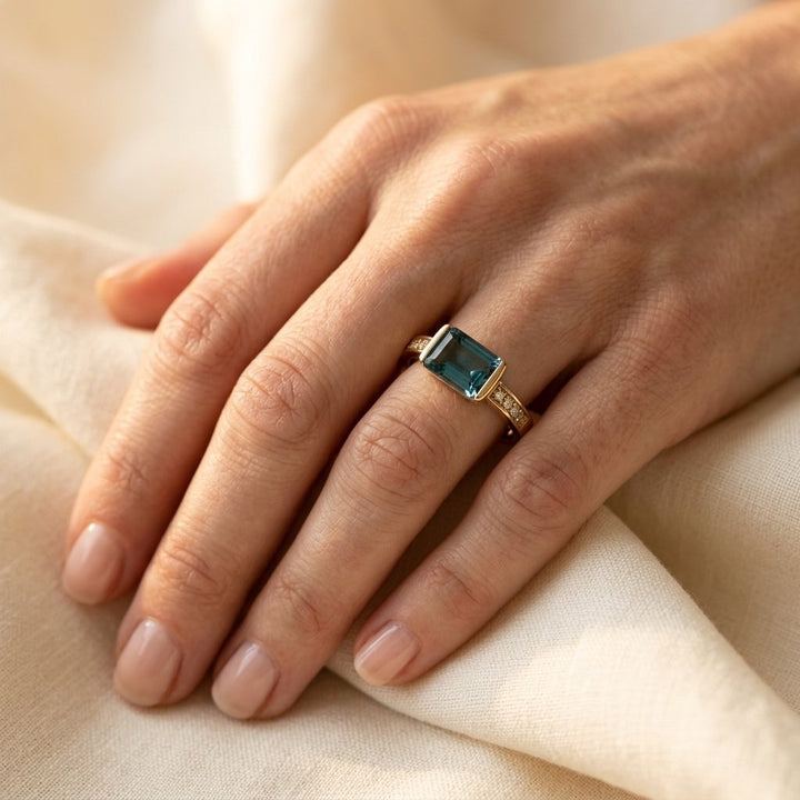 Vintage Green Beryl Gold-Tone Finish Stainless Steel ring