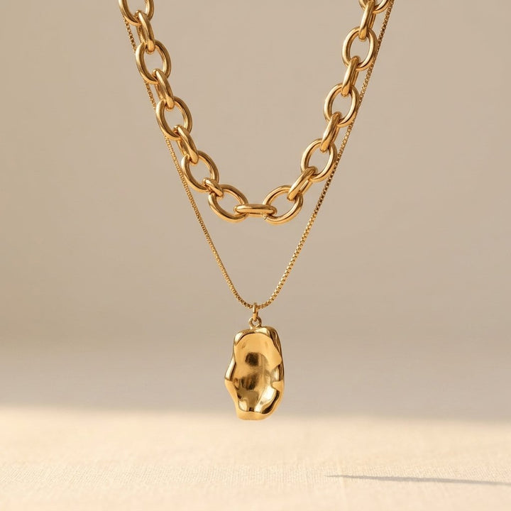 Gold Plated Hammered Oval Pendant Necklace