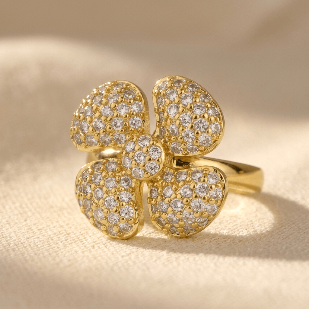Elegante vergulde ring met inleg