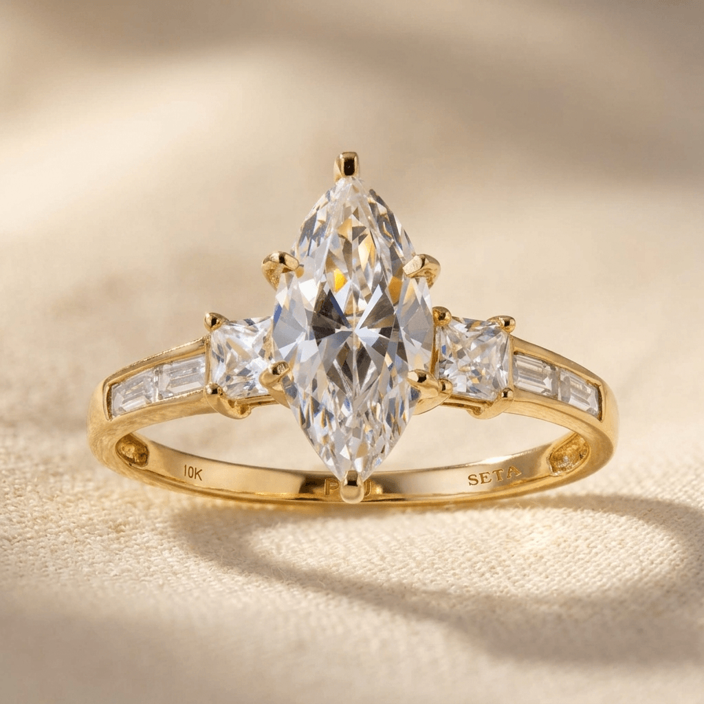 Elegante trouwring met marquise zirkonia