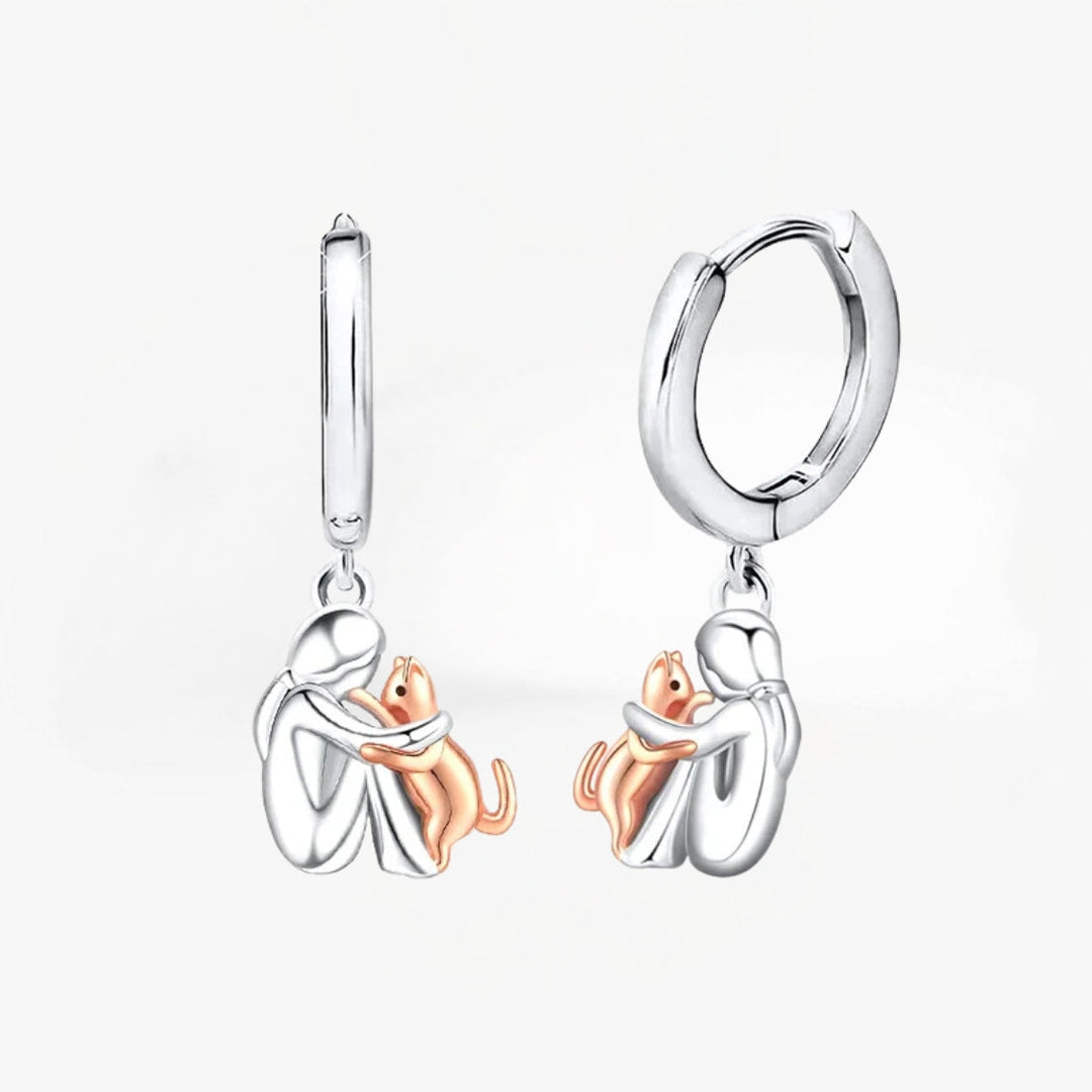 Lydia – Adjustable Cat Embrace Earrings